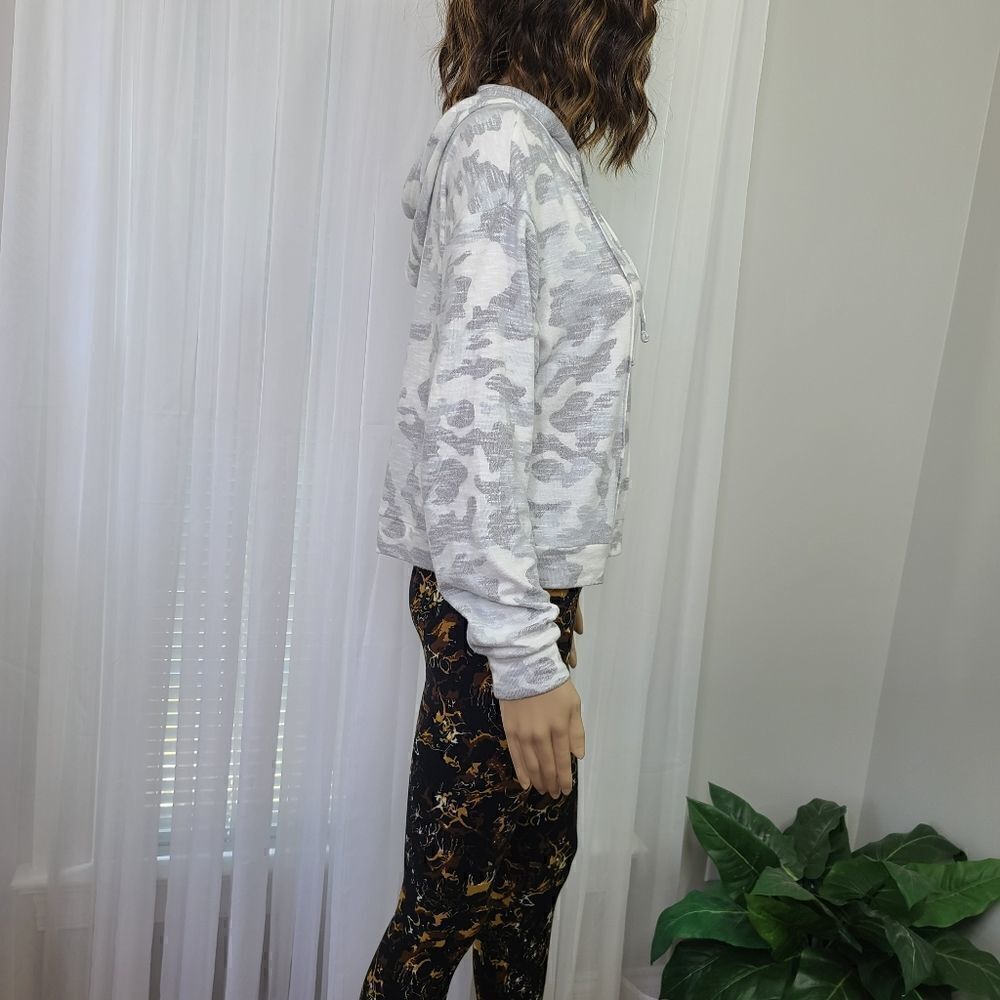 SO Soft & Cozy Hoodie Small NWT - Picture 9 of 11